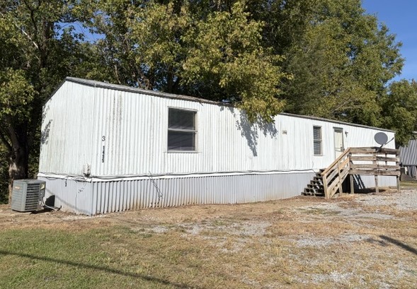 1455 Ky Ave. SE (Lorna Dawn, Lot.3) 